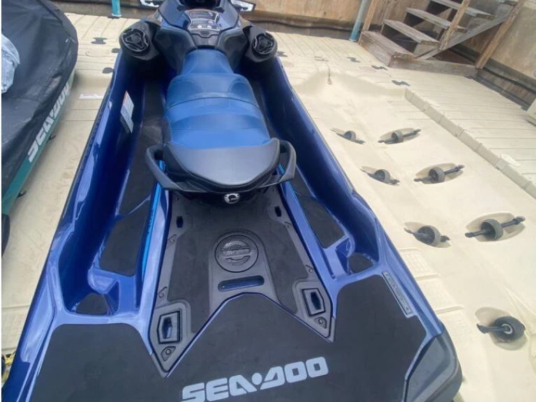 Hire Jet ski with or without skipper Sea-Doo Altea