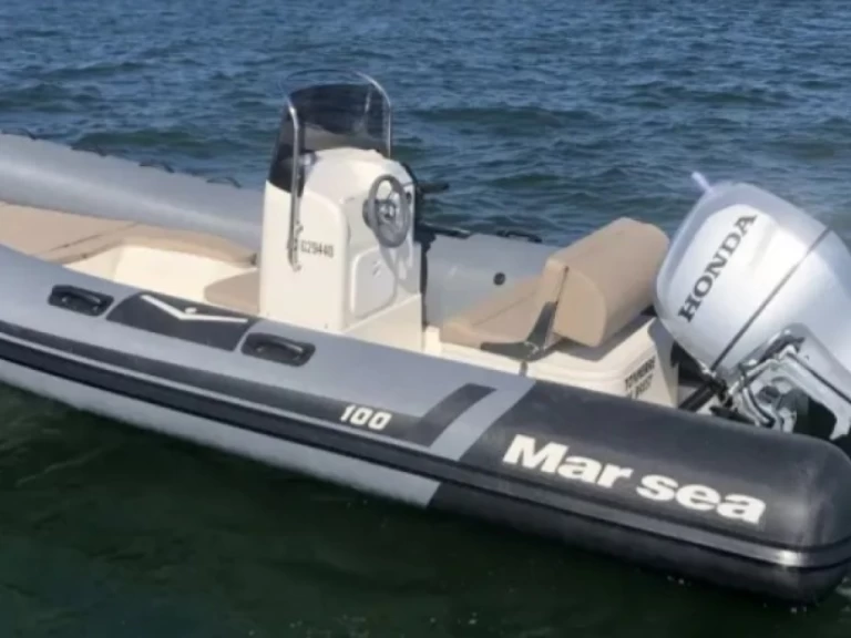 Hire RIB with or without skipper Marsea Bénodet
