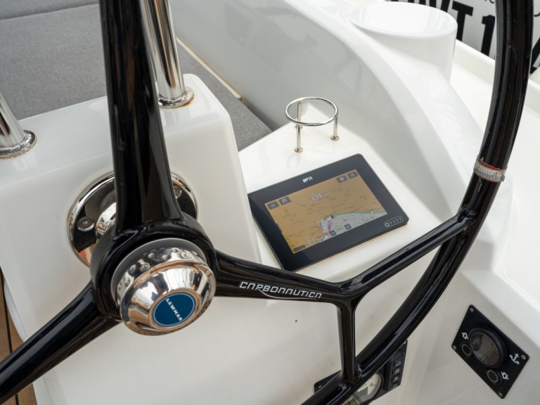 Sailboat hire in Salerno - Bénéteau Oceanis 34.1