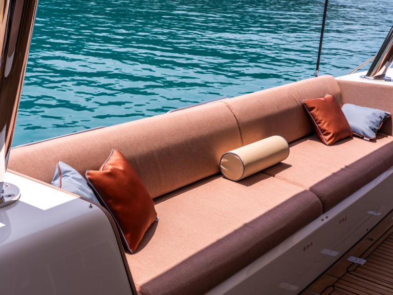 Catamaran to hire Capo d'Orlando at the best price