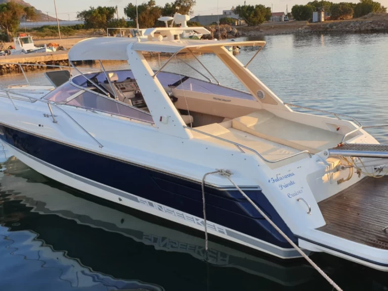 Hire a Sunseeker 1998 Kissamos