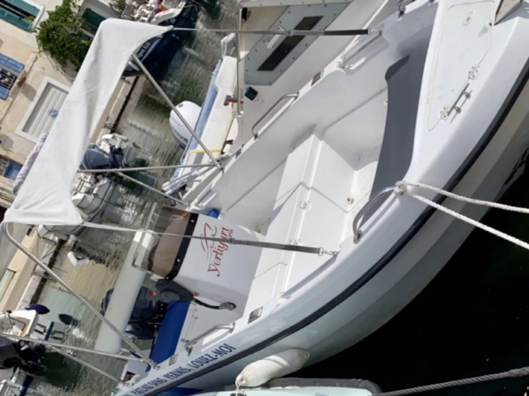 Yacht hire Martigues cheap 450 Sandy lx