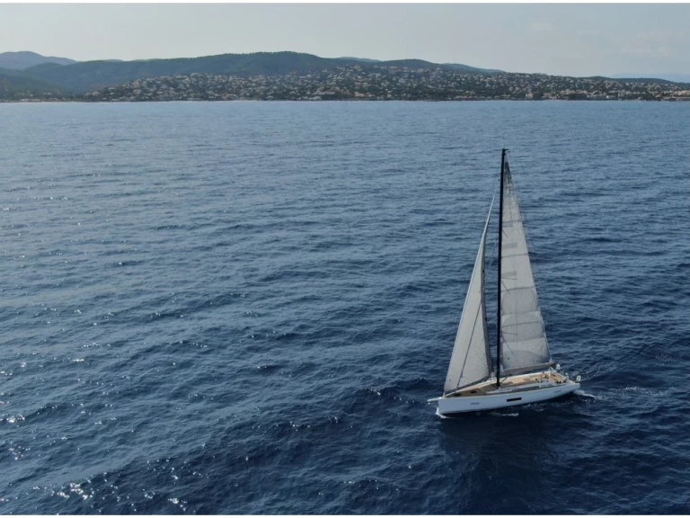 Charter a Bénéteau First 53 in Cugnana Verde on Samboat