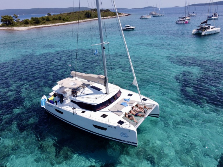 Catamaran to hire Kaštela at the best price