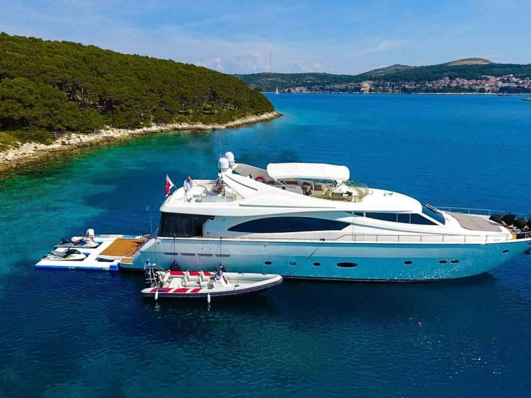 Hire Luxury Yacht with or without skipper Ferretti Seget Donji
