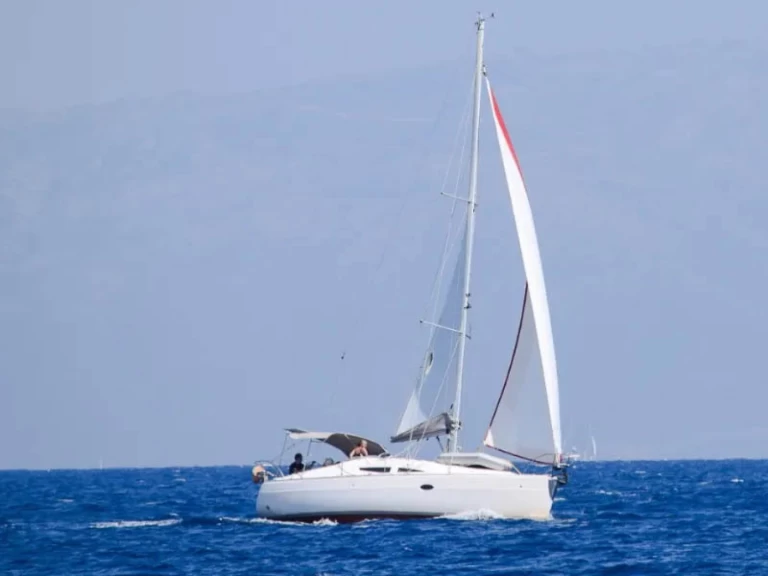 Sailboat hire in Kiáto - Elan Impression 344