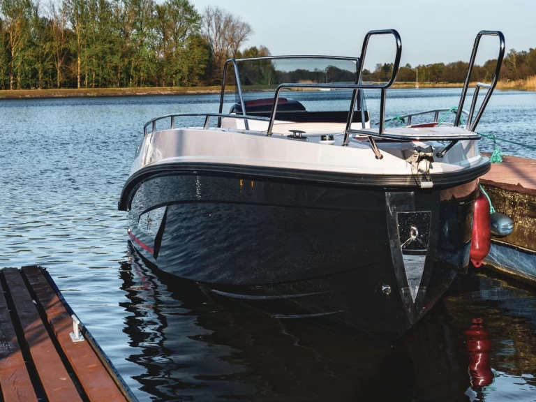 Motorboat to hire Trogir at the best price