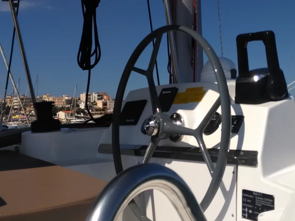 Charter a Bali Catamarans Bali 4.1 in Cephalonia island on Samboat