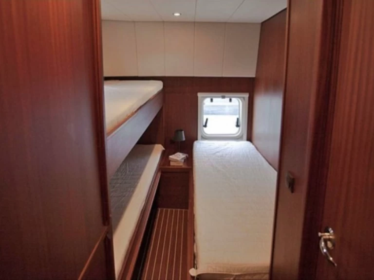  Holiday 1300 charter bareboat or skippered in  Akkrum