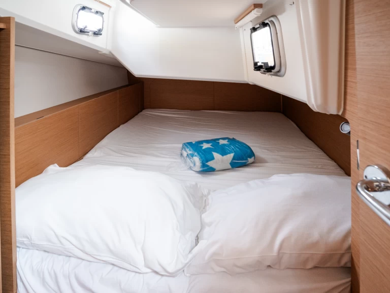 Jeanneau Sun Odyssey 380 charter bareboat or skippered in  Castiglioncello