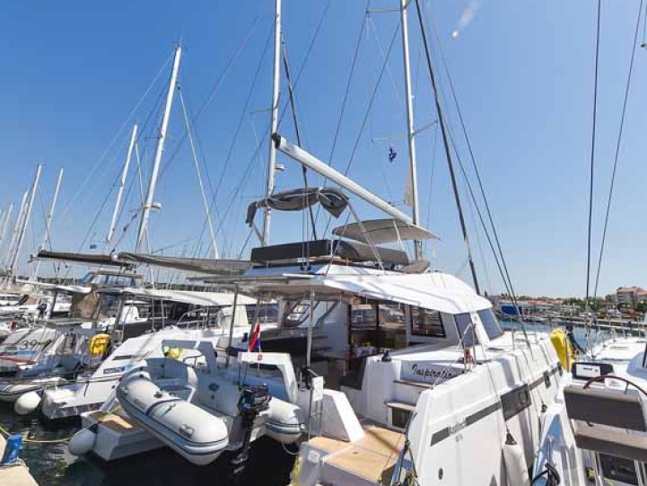 Charter a Nautitech Nautitech 46 Fly in Biograd na Moru on Samboat