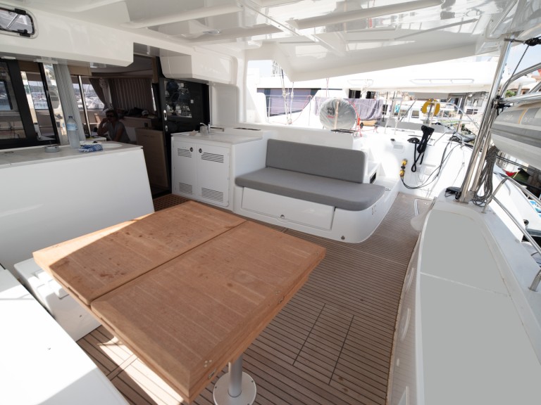 Hire a Lagoon Lagoon 46 Le Marin