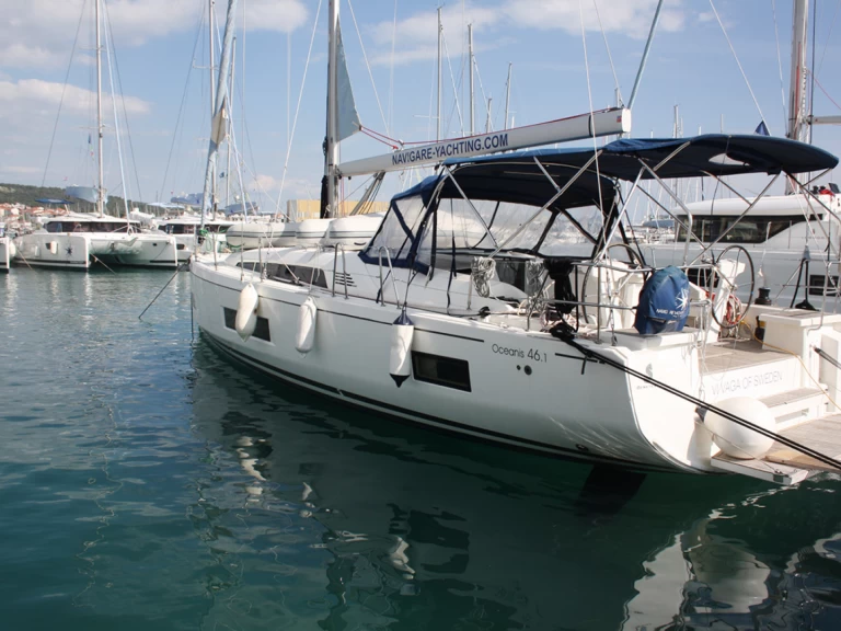 Charter a Bénéteau Oceanis 46.1 in Seget Donji on Samboat