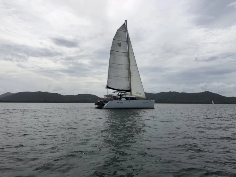 Hire Catamaran with or without skipper Lagoon Mai Khao