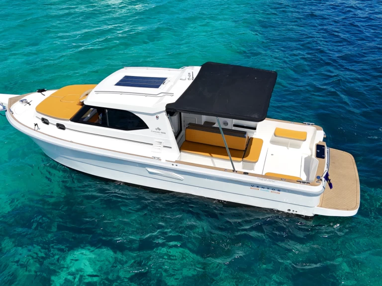 Hire Motorboat with or without skipper Camaro Trogir