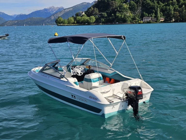 Hire Motorboat with or without skipper Larson Annecy