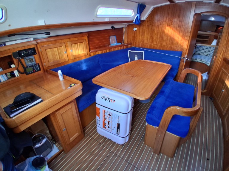 Hire Sailboat Dufour with a boat licence