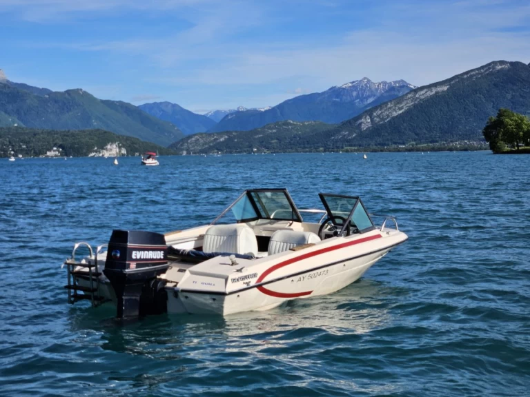 Hire a Glastron V162 Annecy