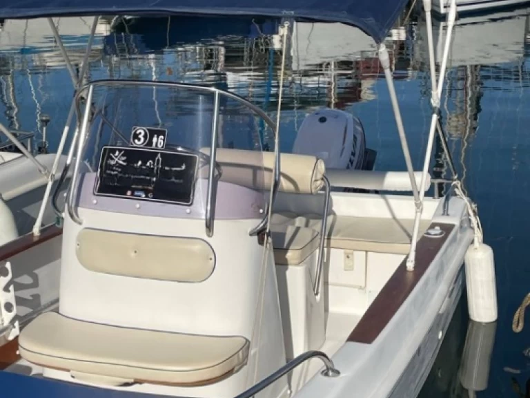 Charter a Saver Saver 5.40 open in Alghero on Samboat