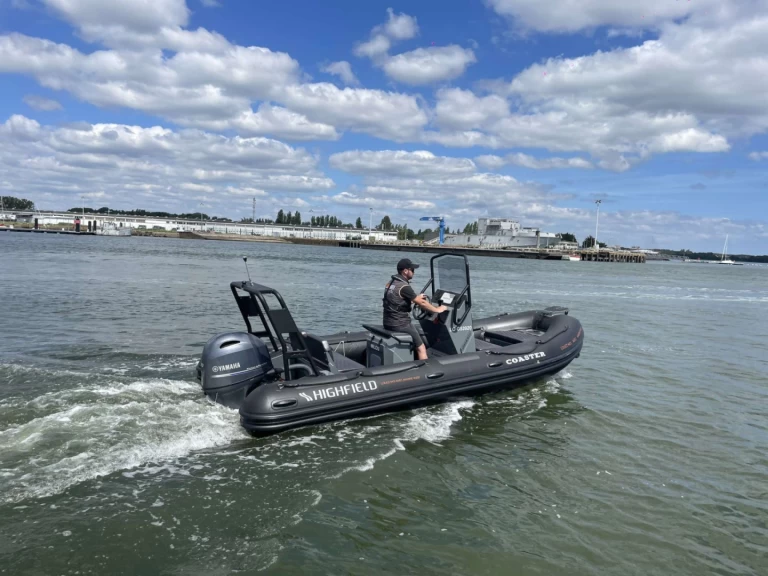 Yacht hire Lorient cheap COASTER 54