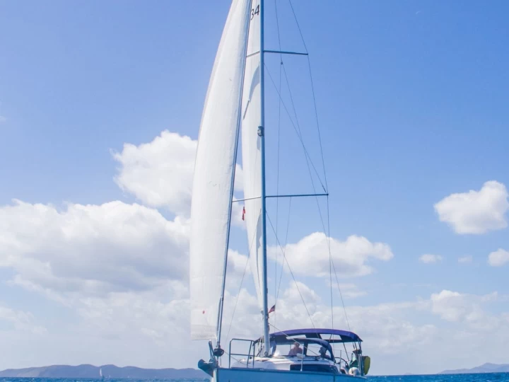 Yacht hire Road Town cheap Bavaria 34