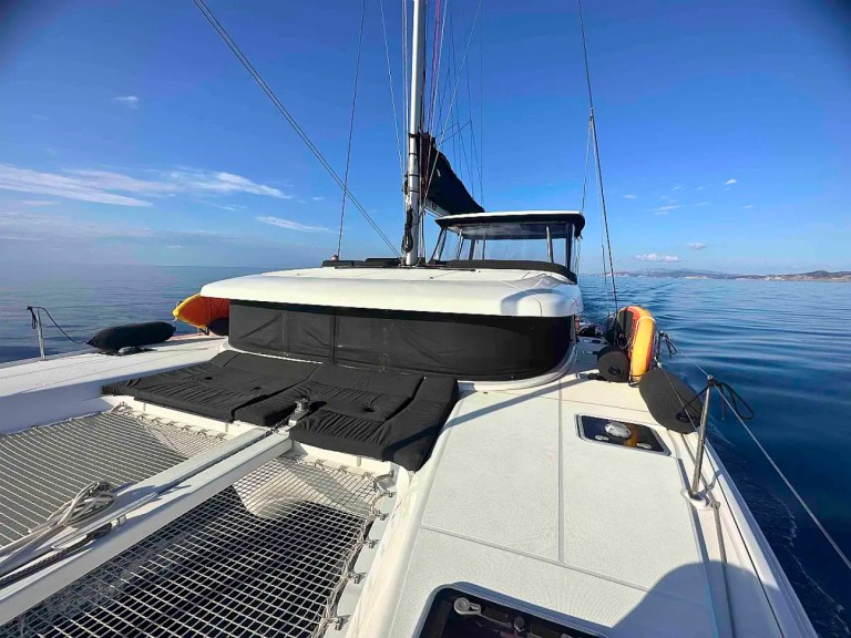 Yacht hire Paros (Island) cheap Lagoon 42