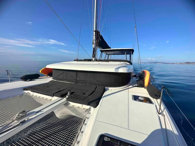 Yacht hire Paros (Island) cheap Lagoon 42