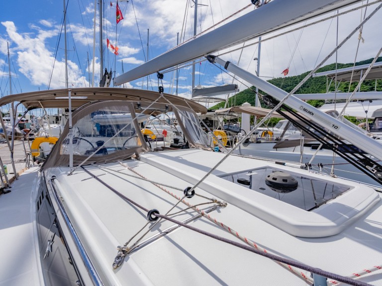 Hire a Jeanneau Sun Odyssey 349 Road Town