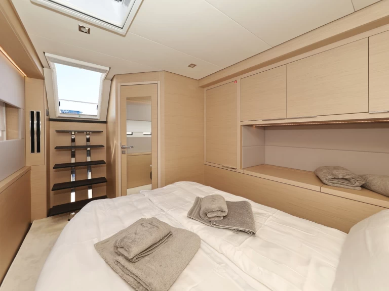 Catamaran to hire Sukošan at the best price