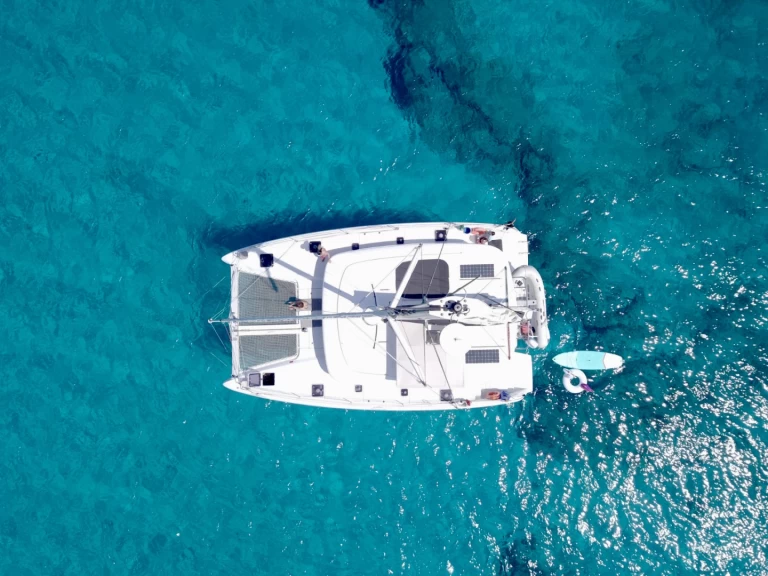 Yacht hire Marina Vallarta cheap Lagoon 42