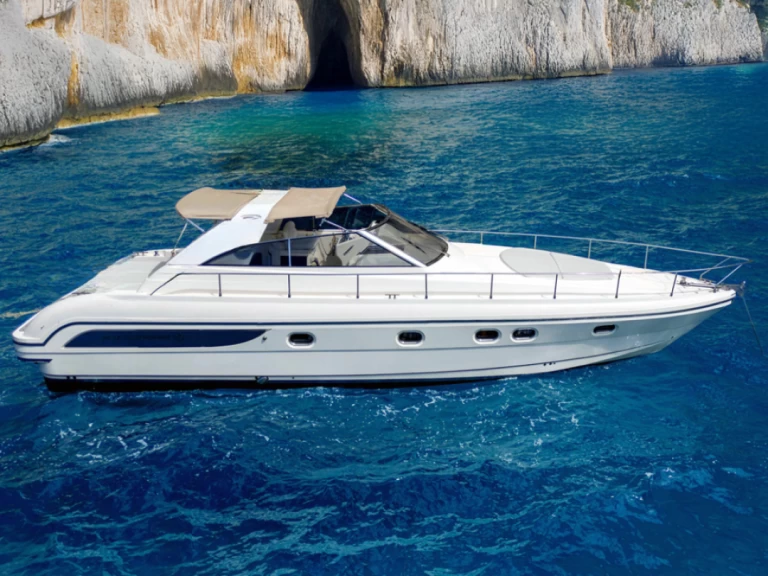 Hire a Yacht Prestige Sport 80 Positano