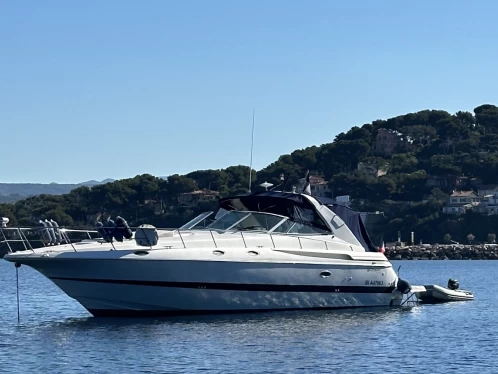 Charter a Cruiser-Yacht 4370 in Marseille on Samboat