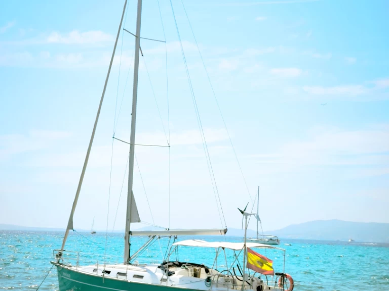 Hire a Bénéteau Cyclades 39 Palma de Mallorca