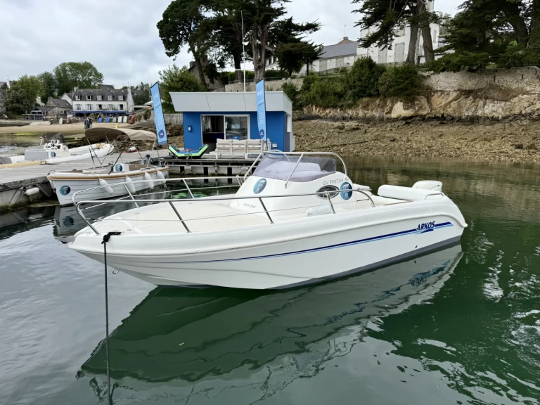 Hire Motorboat with or without skipper Arkos Port de Sainte-Marine