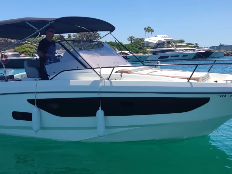 Yacht hire Mahón cheap FLYER 9 SUNdeck