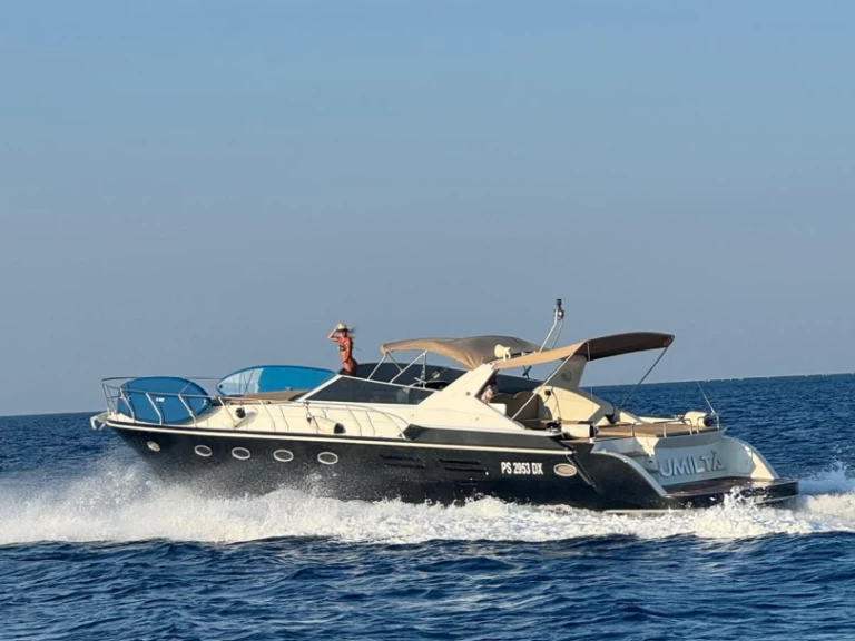 Hire Motorboat with or without skipper Giorgi Marzamemi