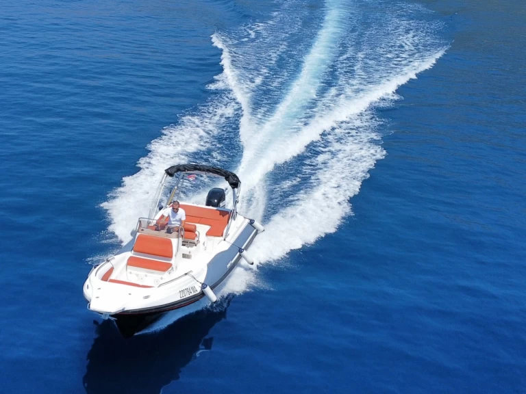 Charter a Zar Zar 75 in Makarska on Samboat