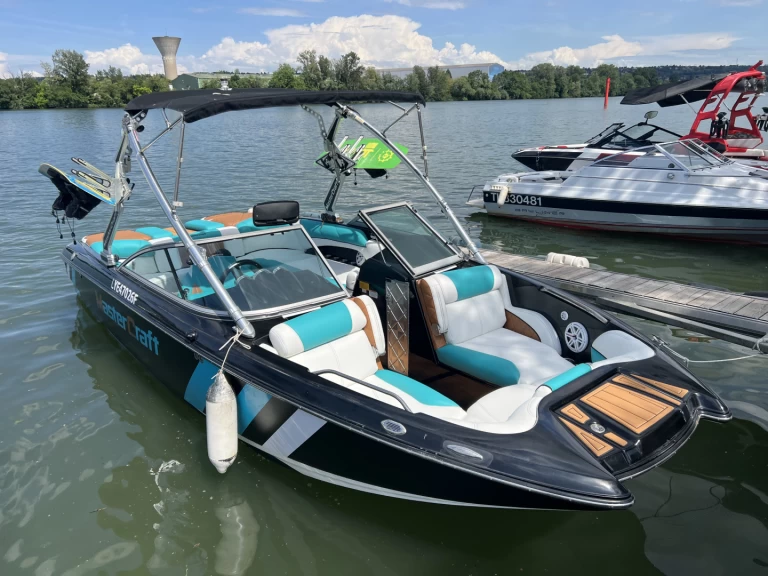 Hire a Masterkraft X25 Saint-Germain-au-Mont-d'Or