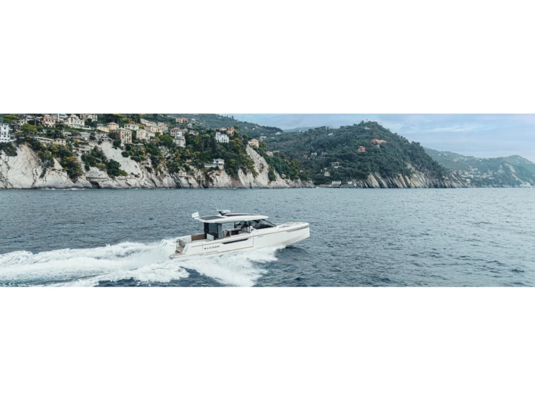 Yacht hire Salamina cheap Saxdor 400 GTO