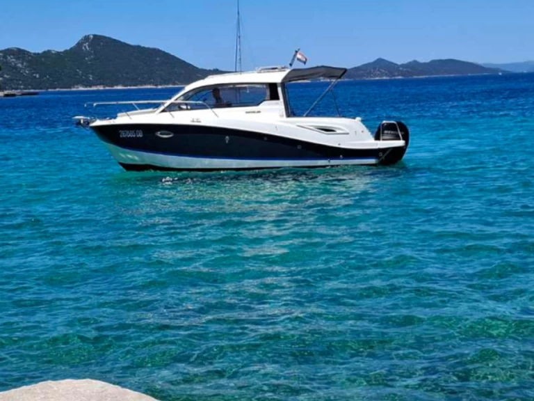 Charter a Quicksilver Activ 705 Weekend in Dubrovnik on Samboat