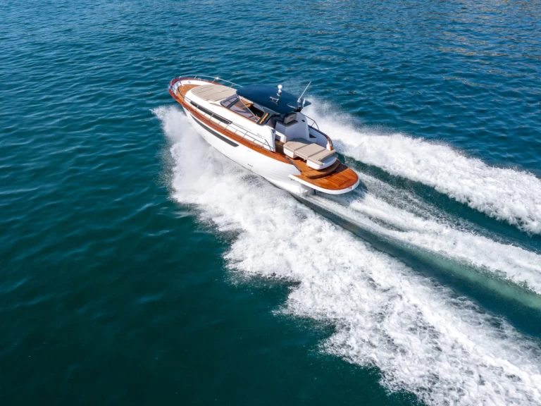 Motorboat hire in Sorrento - CANTIERE NAUTICO MIMI' LIBECCIO 11 CABIN