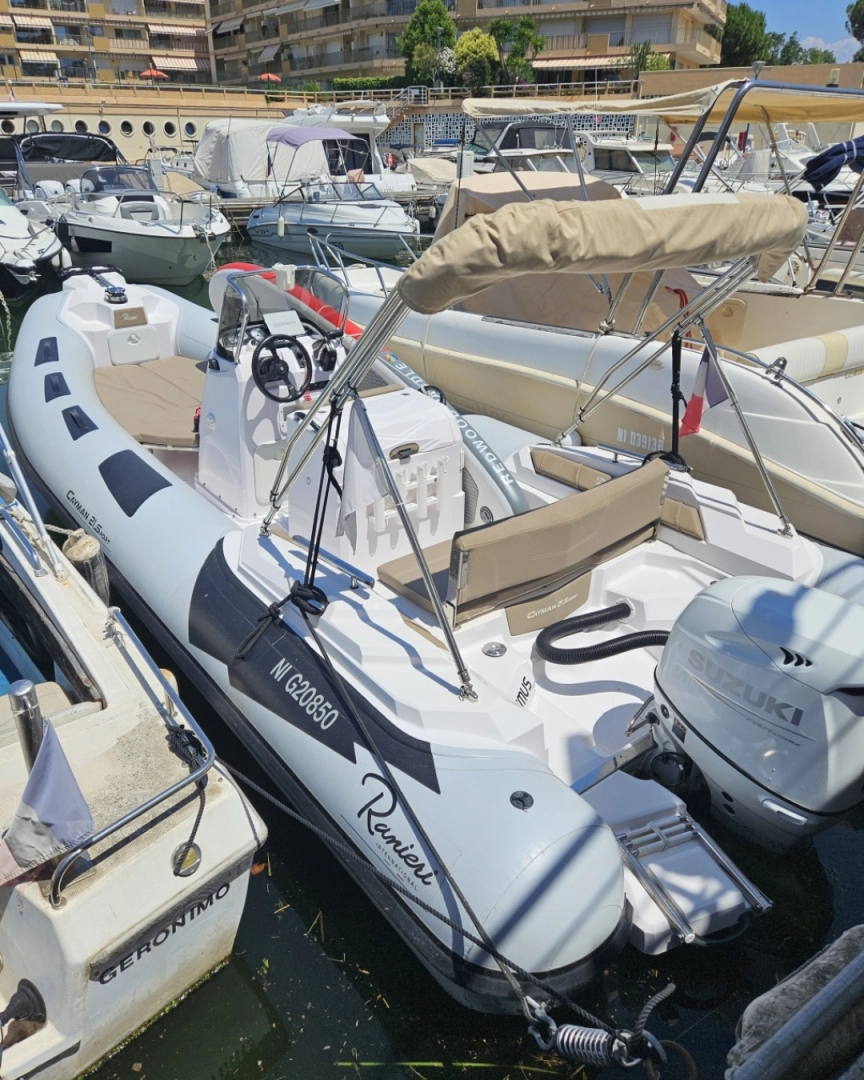 RIB hire in Mandelieu-la-Napoule - Ranieri Cayman 21 Sport