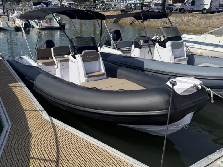 Charter a Ranieri Cayman 21 Sport in Arcachon on Samboat