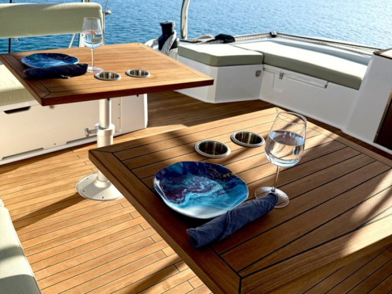 Hire Catamaran with or without skipper Bali Trellis Bay