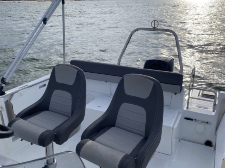 Motorboat to hire Arcachon at the best price