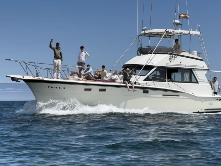 Hire Motorboat with or without skipper Hatteras Gijón