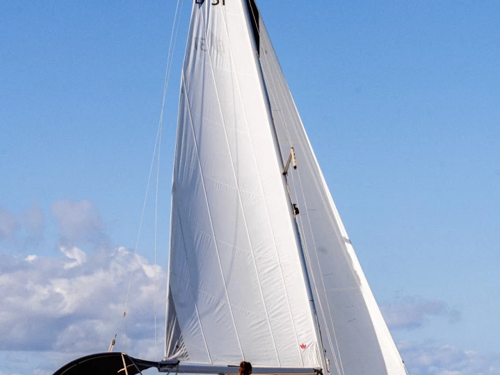 Hire Sailboat Bavaria with a boat licence