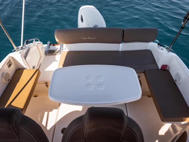 Hire Motorboat with or without skipper B2 Marine Port du Lavandou