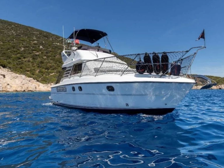 Yacht hire Bodrum cheap Fairline 40