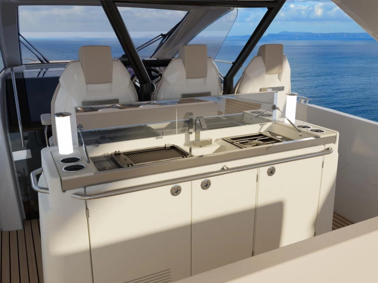 Hire Motorboat Jeanneau with a boat licence